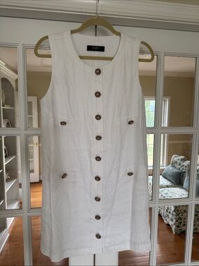 Sleeveless REFORMATION Style White Linen Shift Dress (with Gold Buttons)